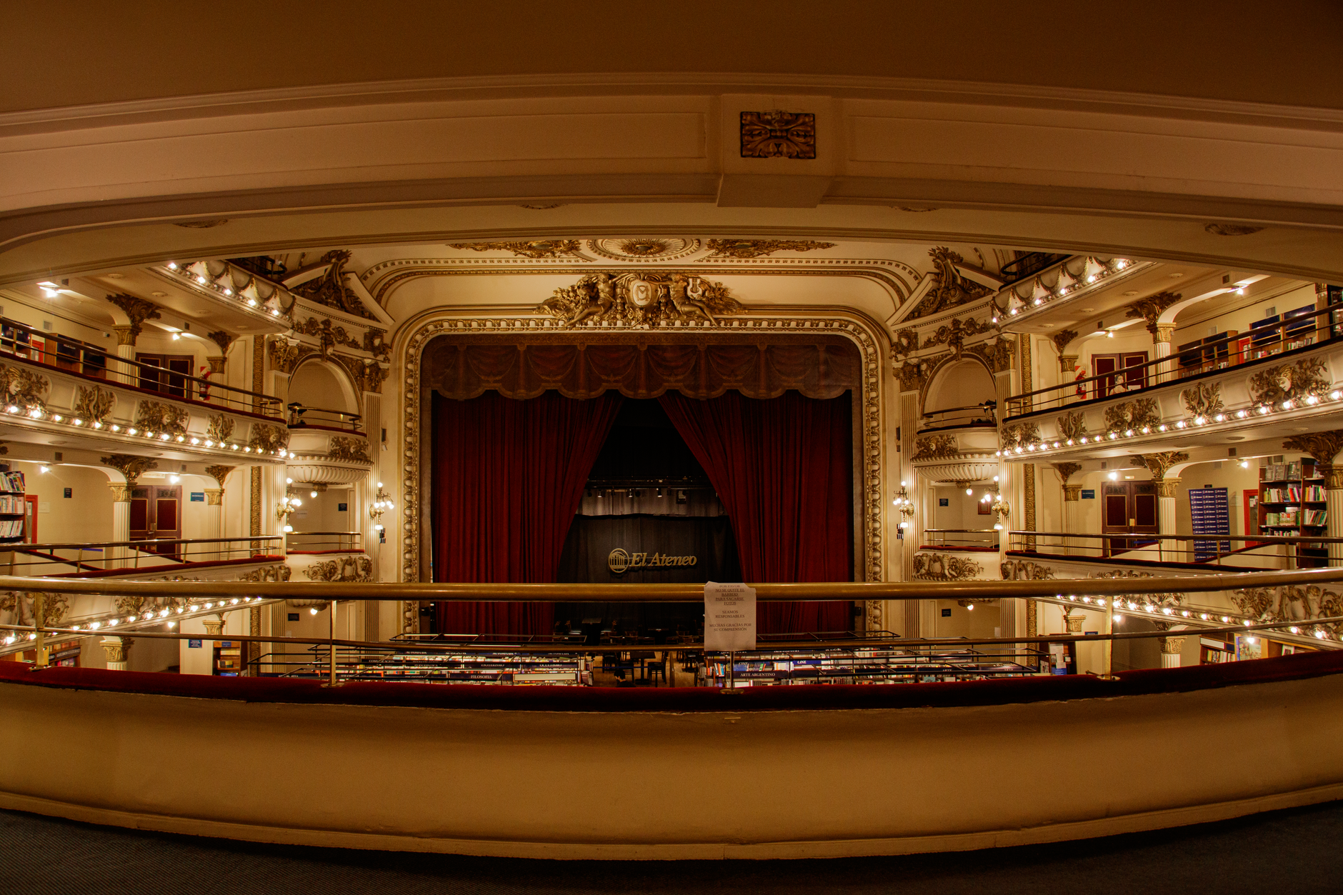 Historické knihkupectví El Ateneo Grand Splendid v bývalém divadle v Buenos Aires