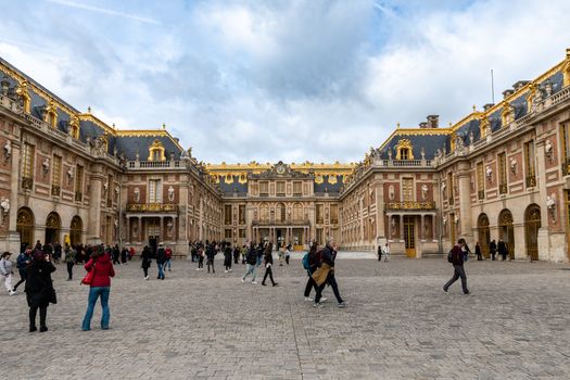 Zájezd do Chantilly