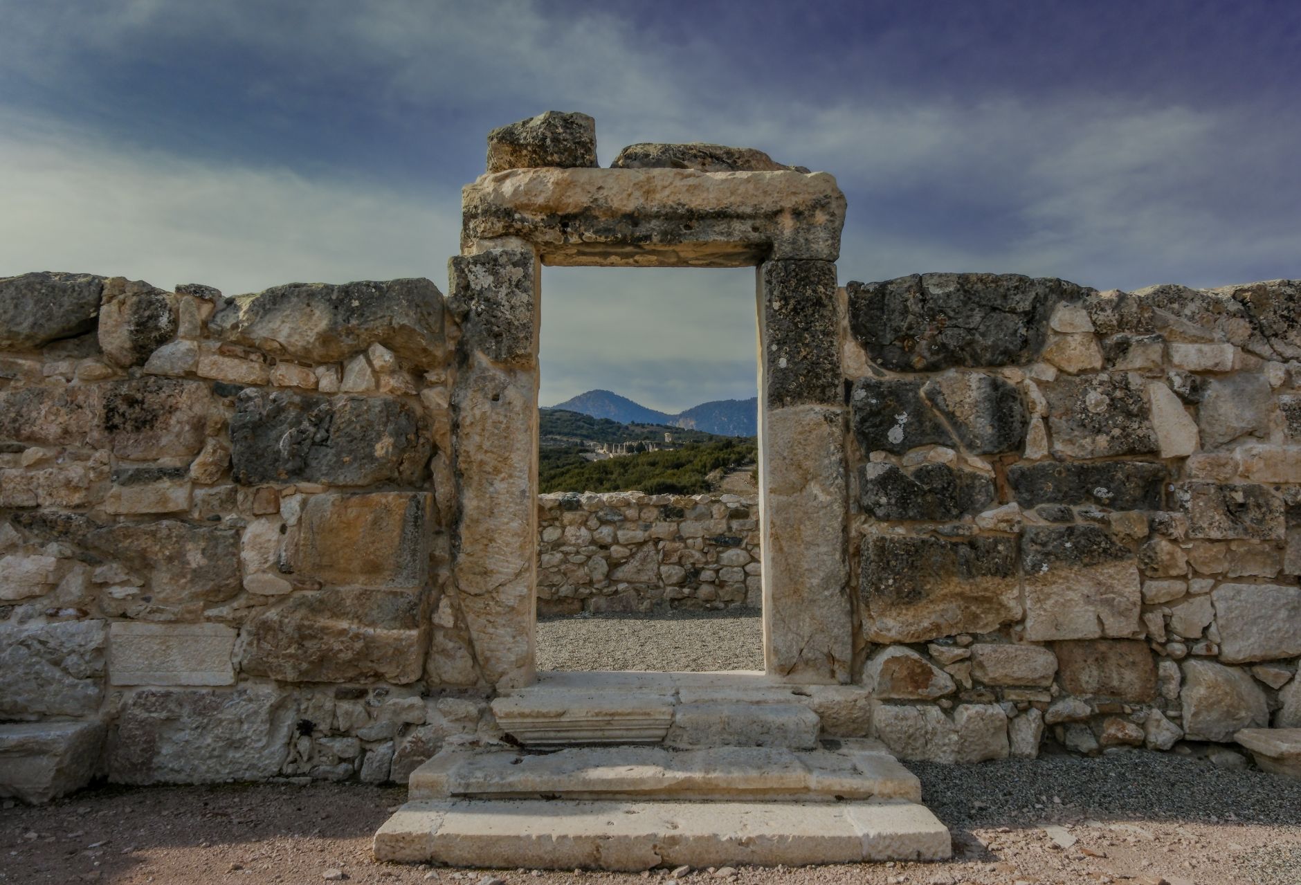 Slavná Lví brána v antickém archeologickém nalezišti Mykény poblíž Nafplia